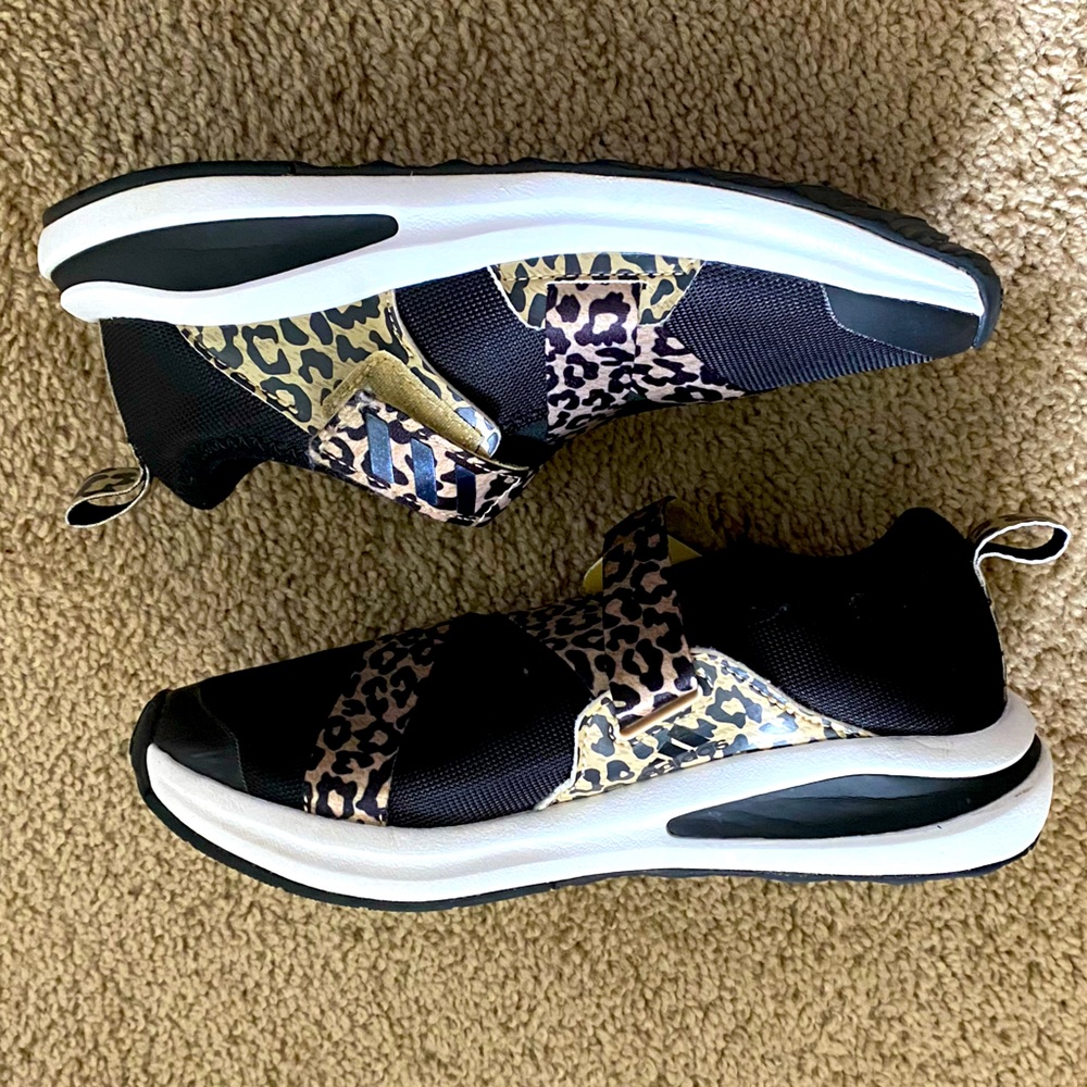 Girls adidas Sneakers